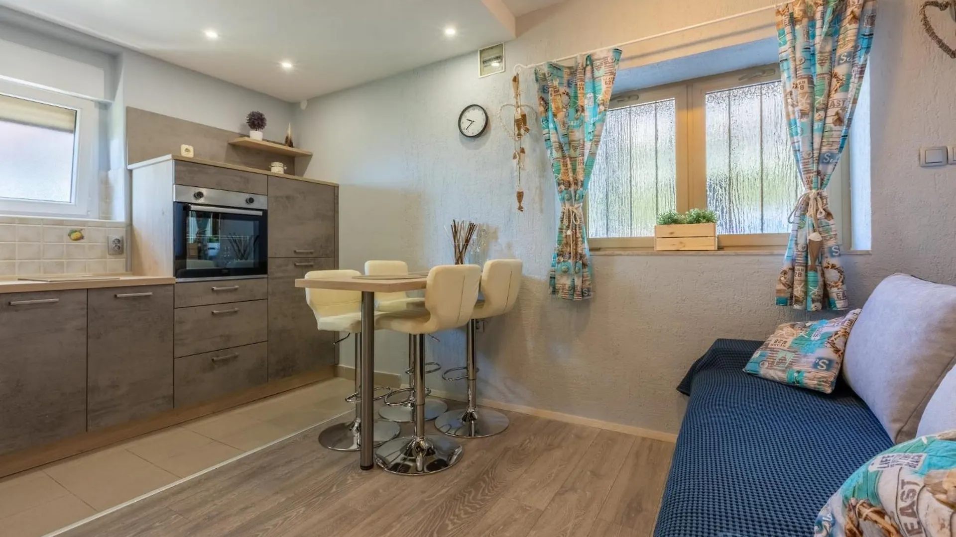 Buba Ck Apartment Crikvenica 0*,